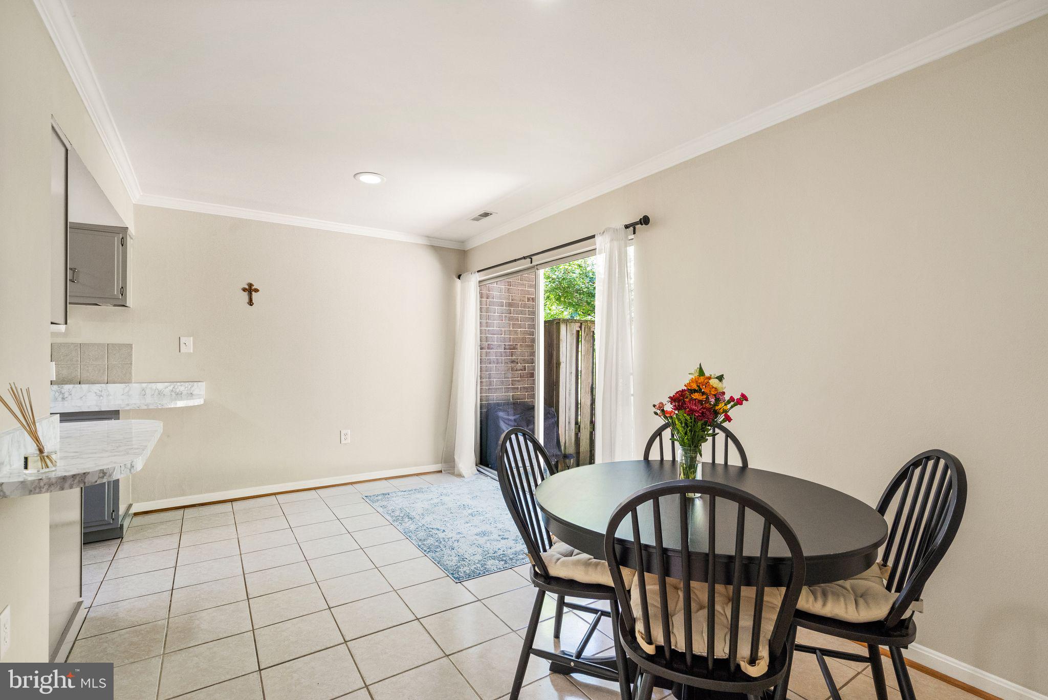 1727 Wainwright Drive Reston, VA 20190 - Photo 11 of 49