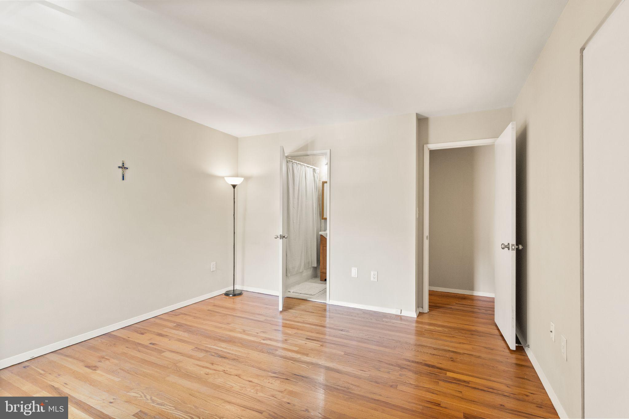 1727 Wainwright Drive Reston, VA 20190 - Photo 34 of 49