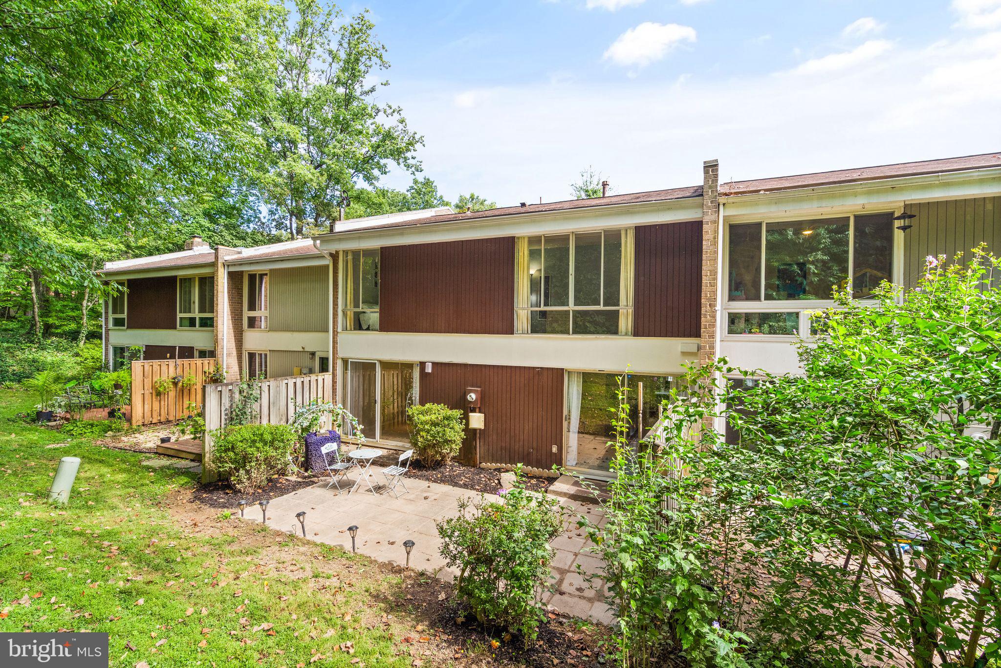 1727 Wainwright Drive Reston, VA 20190 - Photo 36 of 49