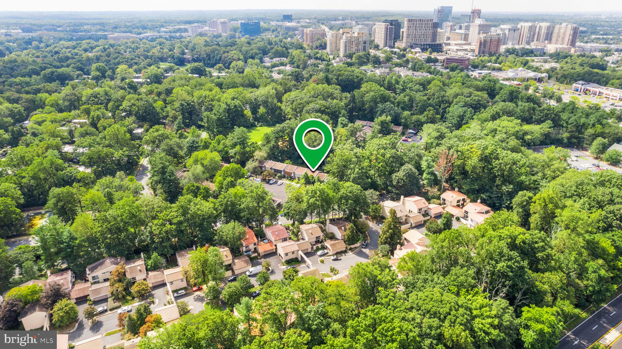 1727 Wainwright Drive Reston, VA 20190 - Photo 42 of 49