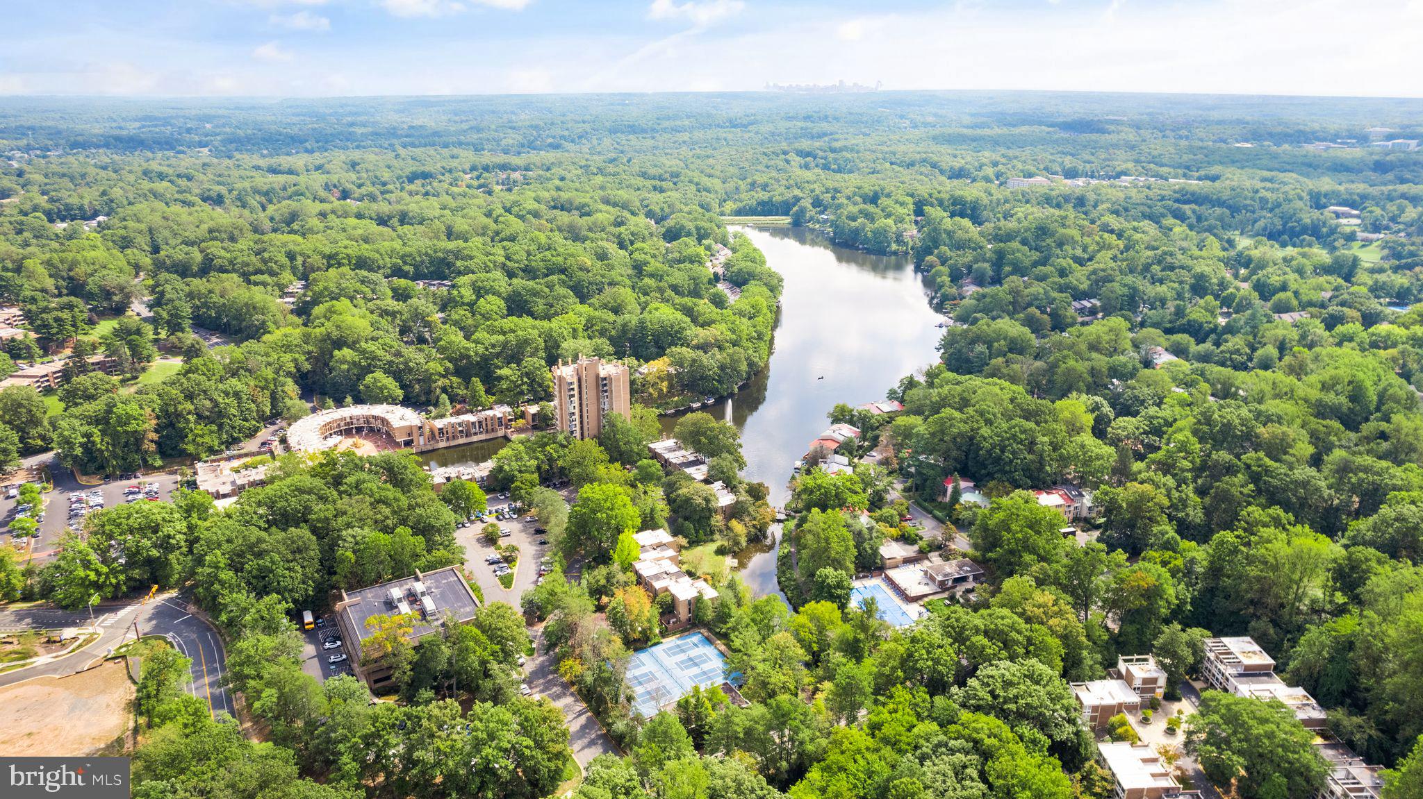 1727 Wainwright Drive Reston, VA 20190 - Photo 48 of 49