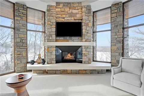 $4,500,000 | 16900 South Highland Ridge Drive, Loch Lloyd, MO 64012