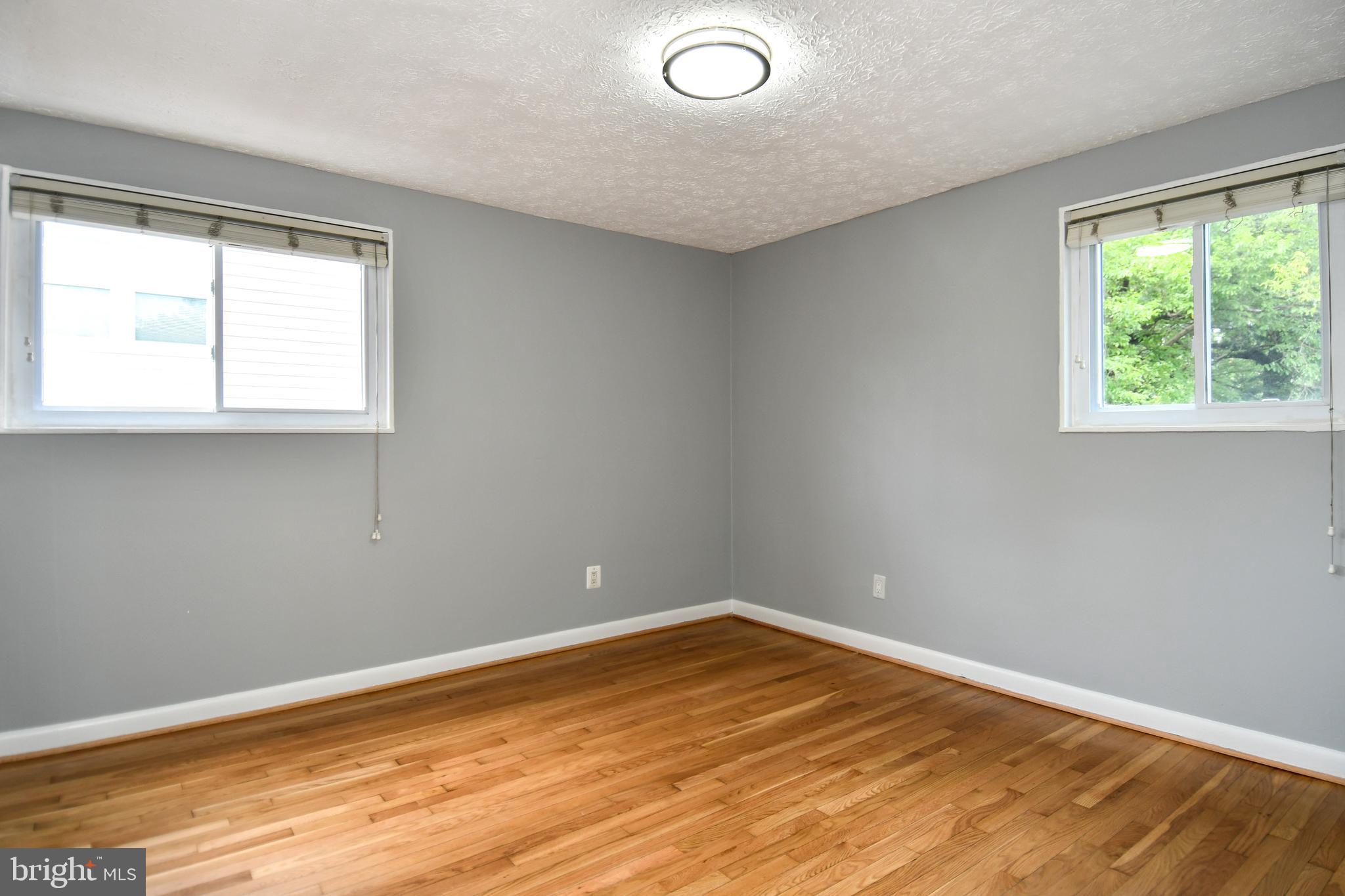 4710 Queensbury Road, Unit 2 Riverdale, MD 20737 - Photo 4 of 34