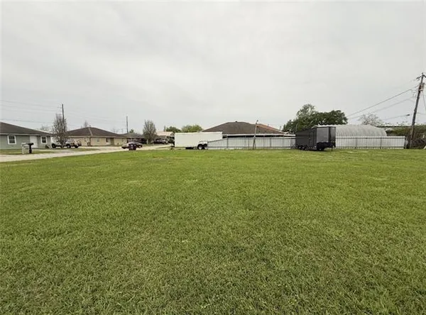 $99,999 | 0 Lawrence Lane, Meraux, LA 70075