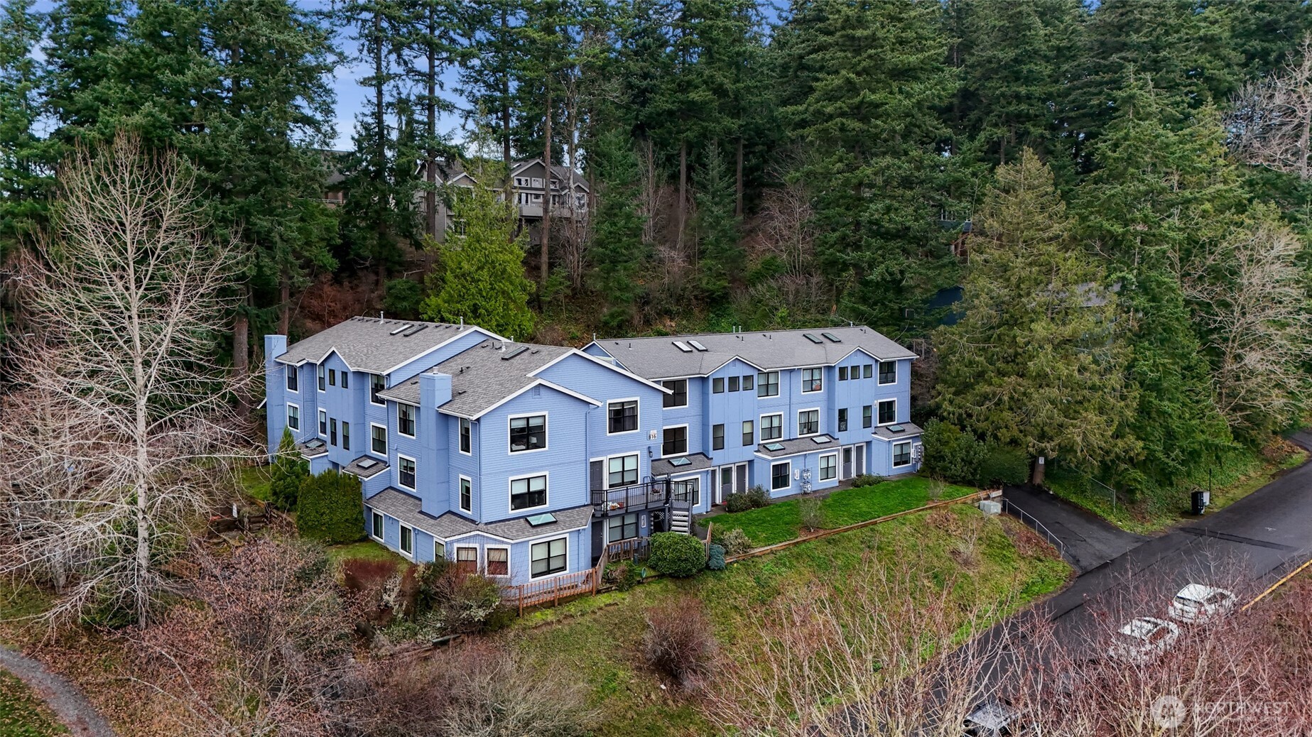 816 20th Street, Unit 100 Bellingham, WA 98225 - Photo 2 of 39