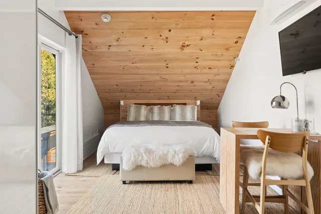 $4,400,000 | 2906 White Mountain Highway, Conway, NH 03860