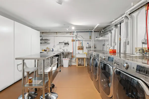 $4,400,000 | 2906 White Mountain Highway, Conway, NH 03860