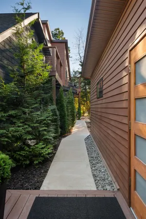 $4,400,000 | 2906 White Mountain Highway, Conway, NH 03860