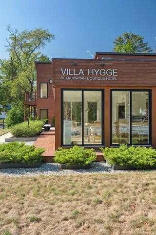 $4,400,000 | 2906 White Mountain Highway, Conway, NH 03860