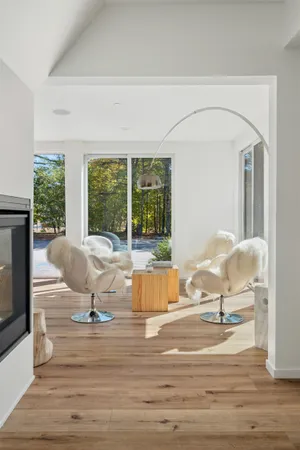 $4,400,000 | 2906 White Mountain Highway, Conway, NH 03860
