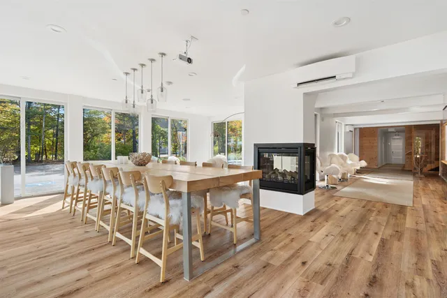 $4,400,000 | 2906 White Mountain Highway, Conway, NH 03860