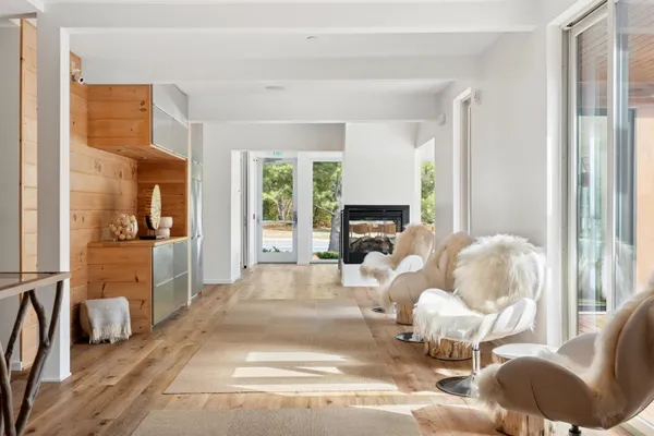 $4,400,000 | 2906 White Mountain Highway, Conway, NH 03860