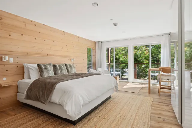 $4,400,000 | 2906 White Mountain Highway, Conway, NH 03860