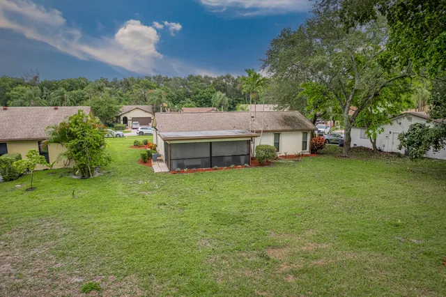 $485,000 | 18085 102nd Way South, Boca Raton, FL 33498