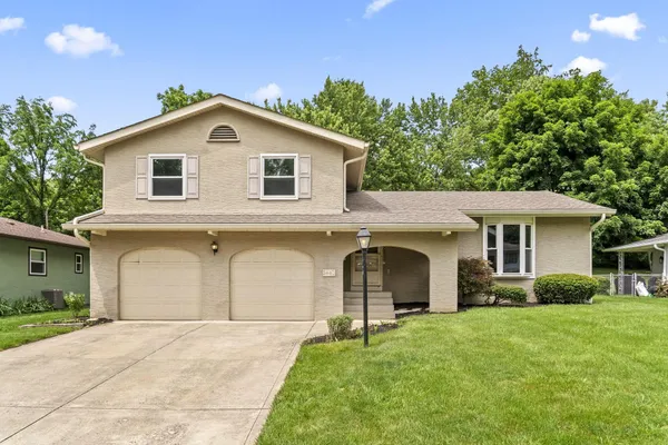 $344,000 | 244 Colony Court, Gahanna, OH 43230