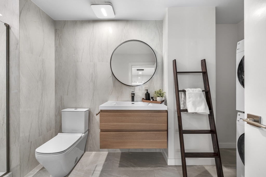 2 Maverick Square, Unit 402 Boston, MA 02128 - Photo 14 of 18