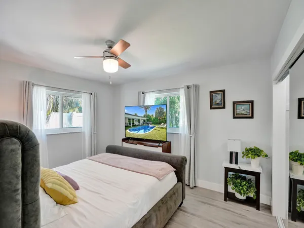 $2,075,000 | 3821 Northeast 29th Avenue, Lighthouse Point, FL 33064