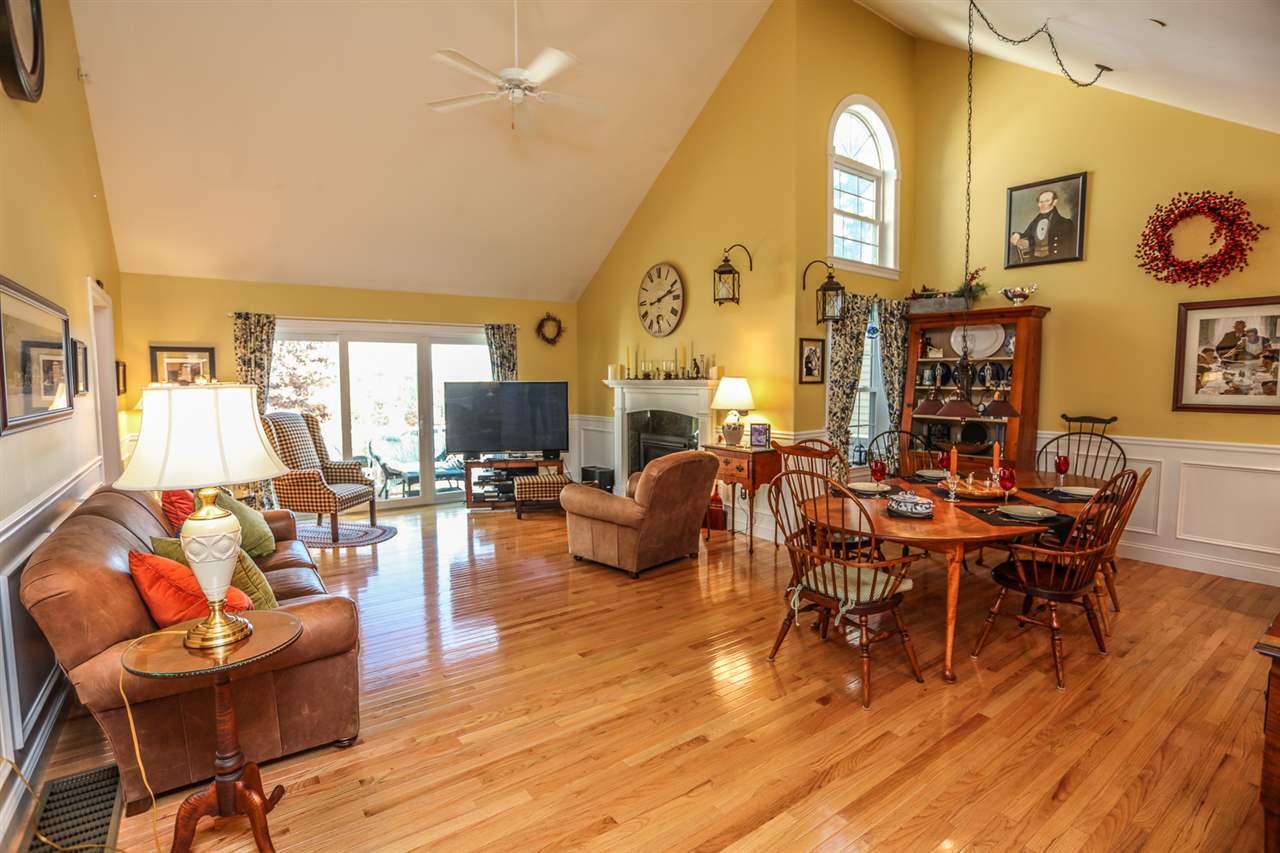 19 Shaker Hill Road Hooksett, NH 03106 - Photo 11 of 40