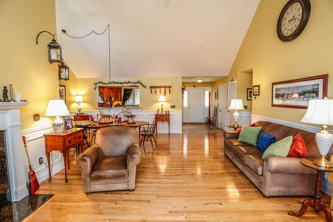19 Shaker Hill Road Hooksett, NH 03106 - Photo 13 of 40