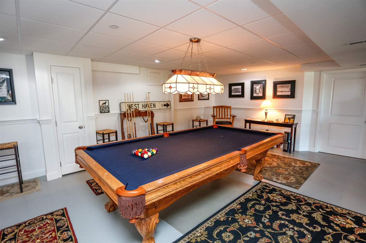 19 Shaker Hill Road Hooksett, NH 03106 - Photo 32 of 40