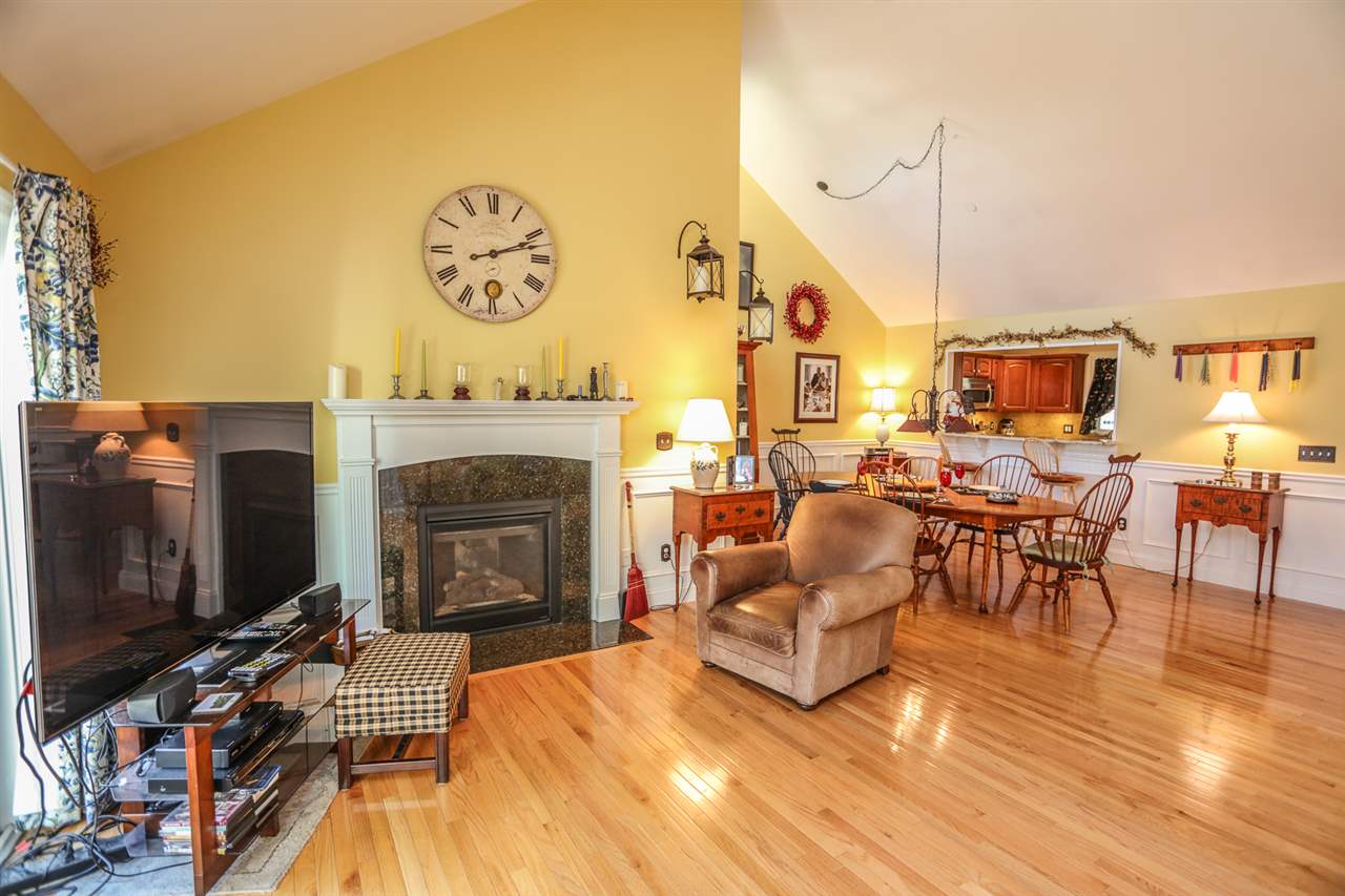 19 Shaker Hill Road Hooksett, NH 03106 - Photo 10 of 40