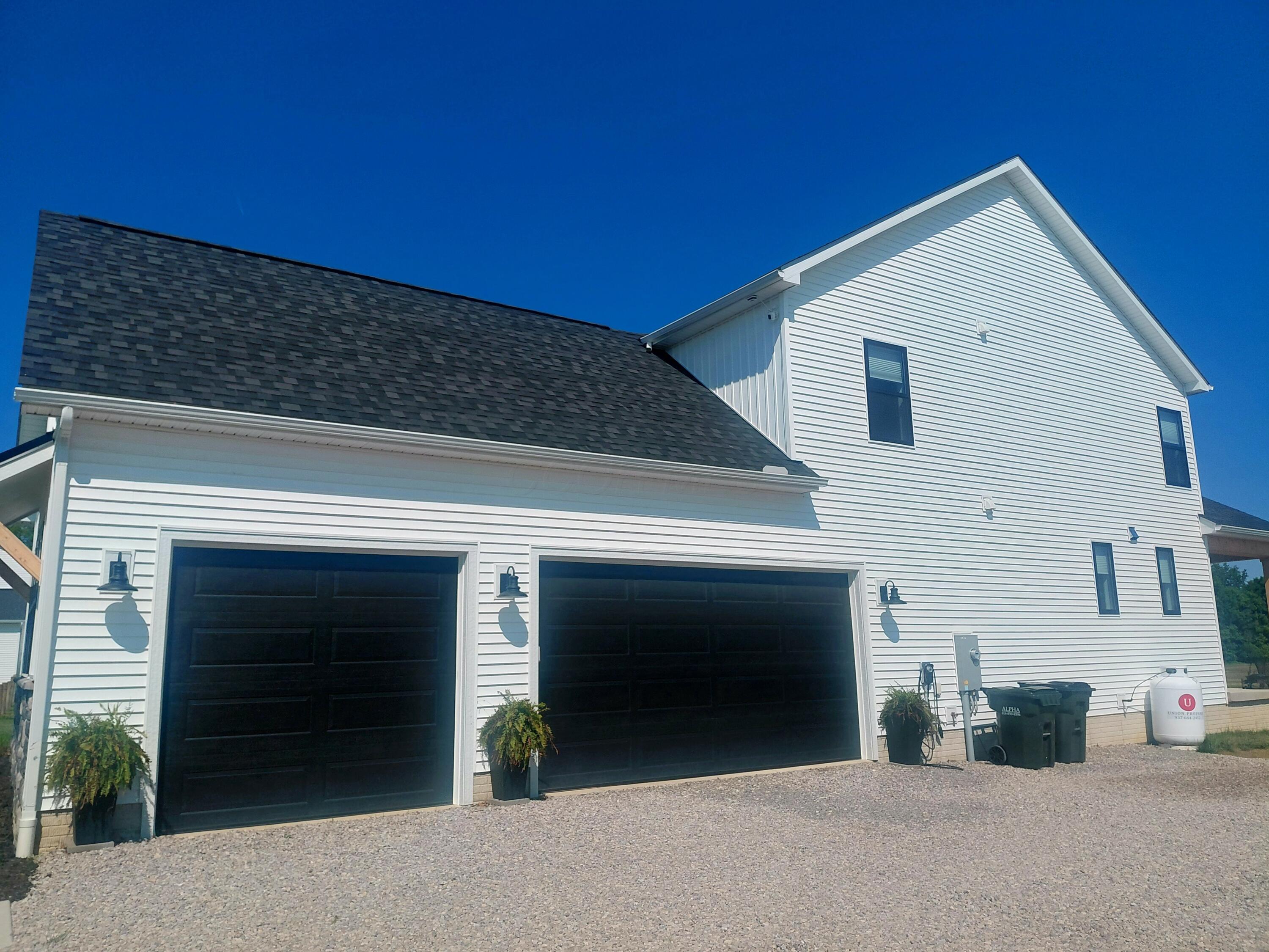 11042 Hinton Mill Road Marysville, OH 43040 - Photo 5 of 64 3 car garage
