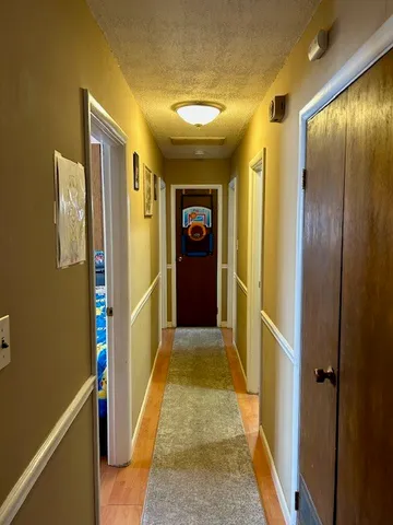 $325,000 | 485 Washington Boulevard, Hoffman Estates, IL 60169