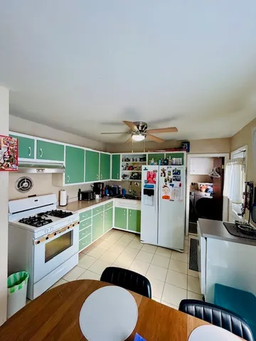 $325,000 | 485 Washington Boulevard, Hoffman Estates, IL 60169