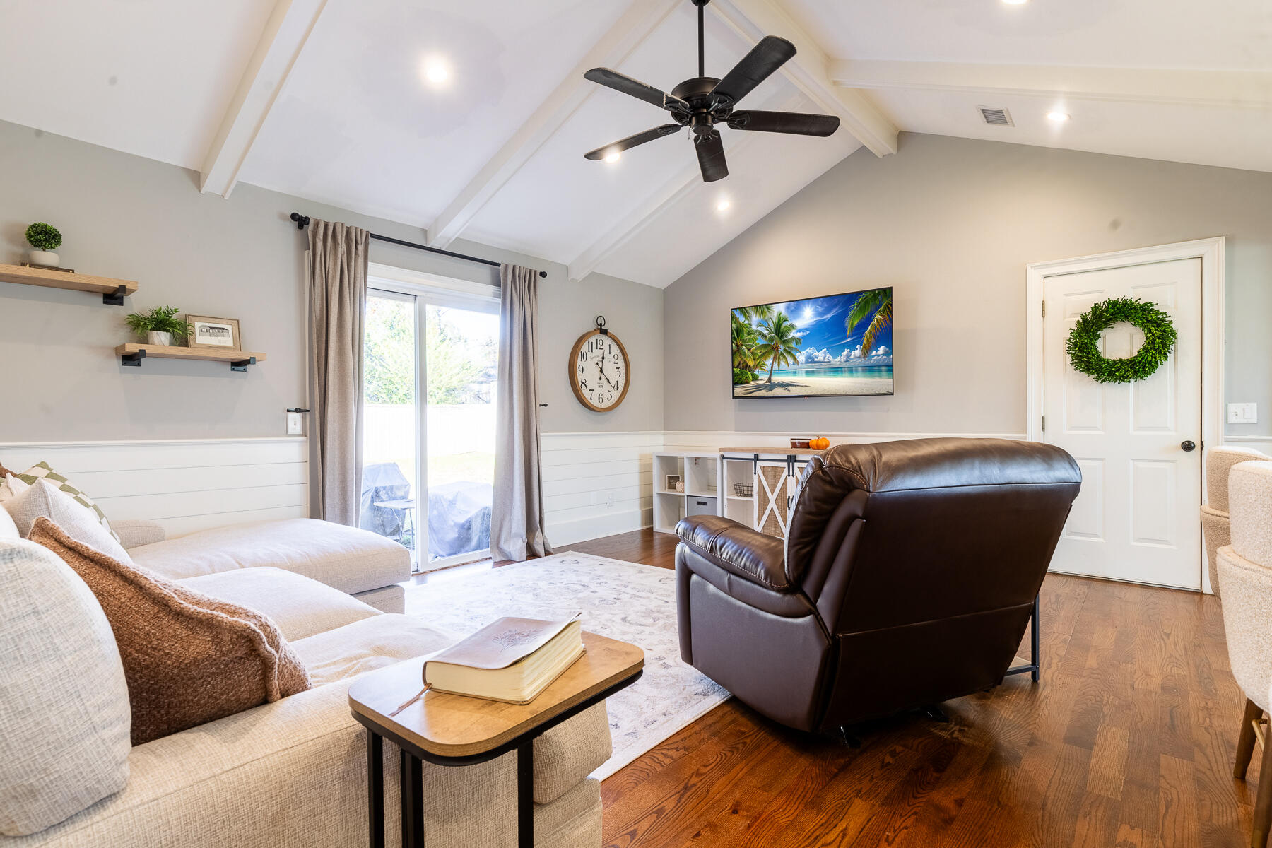 223 Trinity Place Ladson, SC 29456 - Photo 17 of 36 Living room!
