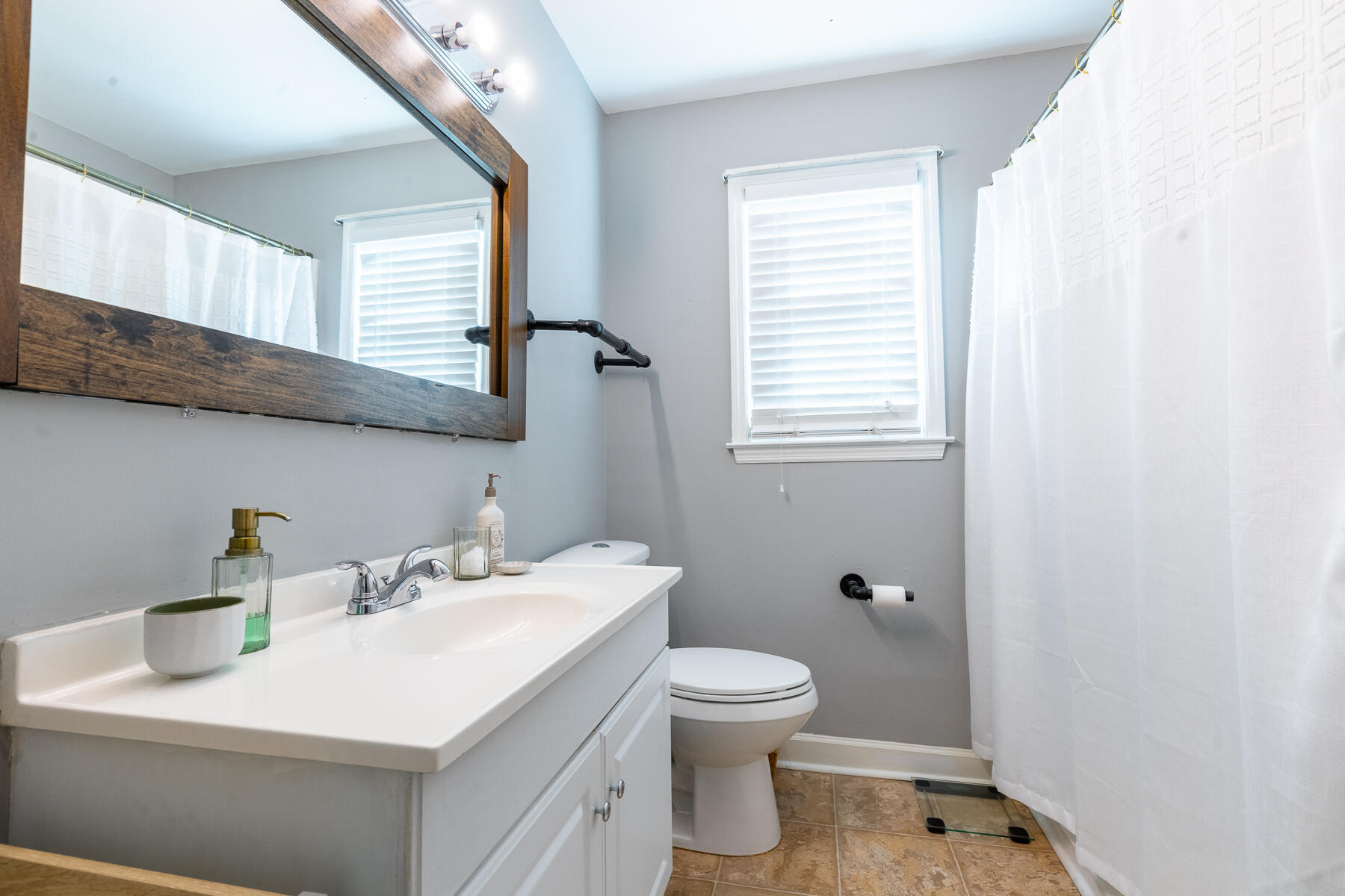 223 Trinity Place Ladson, SC 29456 - Photo 27 of 36 guest bathroom!
