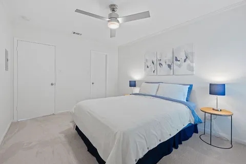 $445,000 | 1101 Hollow Creek Drive, Unit 2203, Austin, TX 78704