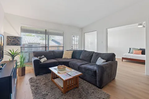 $445,000 | 1101 Hollow Creek Drive, Unit 2203, Austin, TX 78704