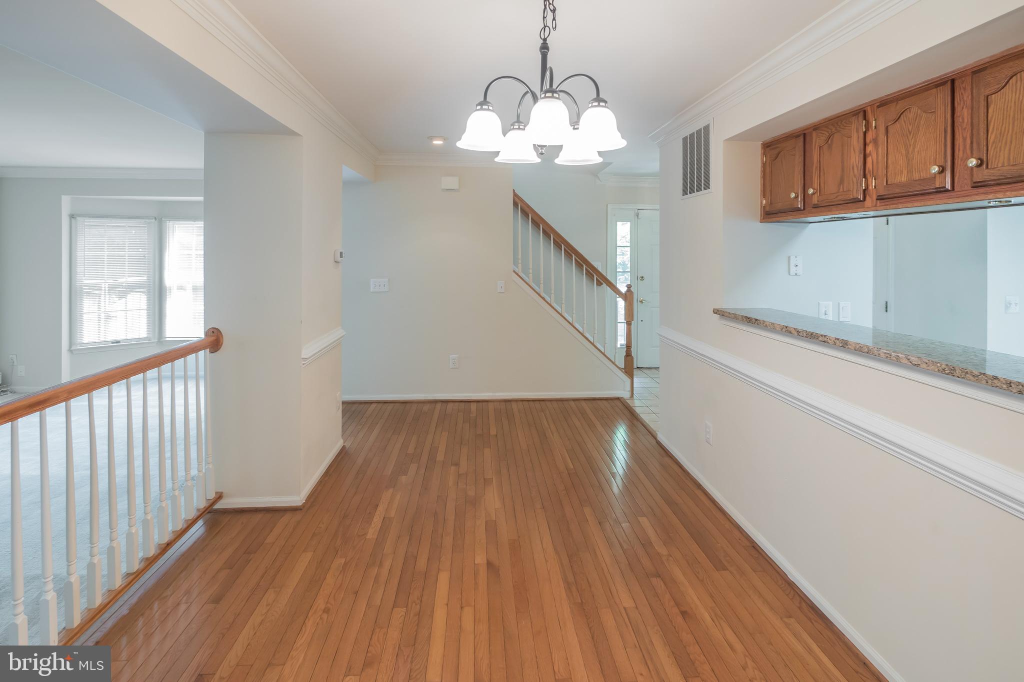 6509 Hubbardton Way Springfield, VA 22150 - Photo 11 of 31 Dining room