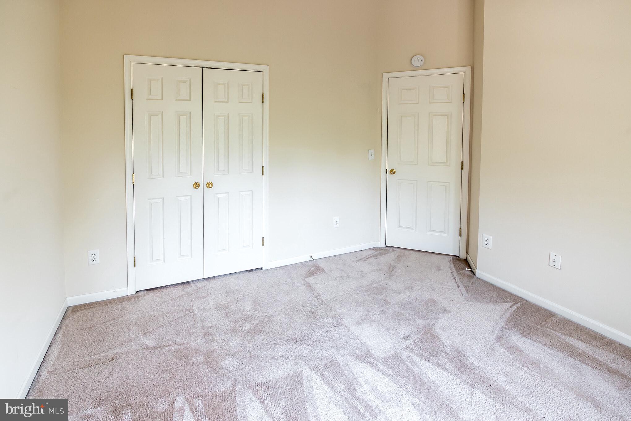 6509 Hubbardton Way Springfield, VA 22150 - Photo 23 of 31 Forward Bedroom2
