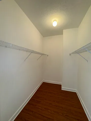 $390,000 | 41 East 8th Street, Unit 1702, Chicago, IL 60605