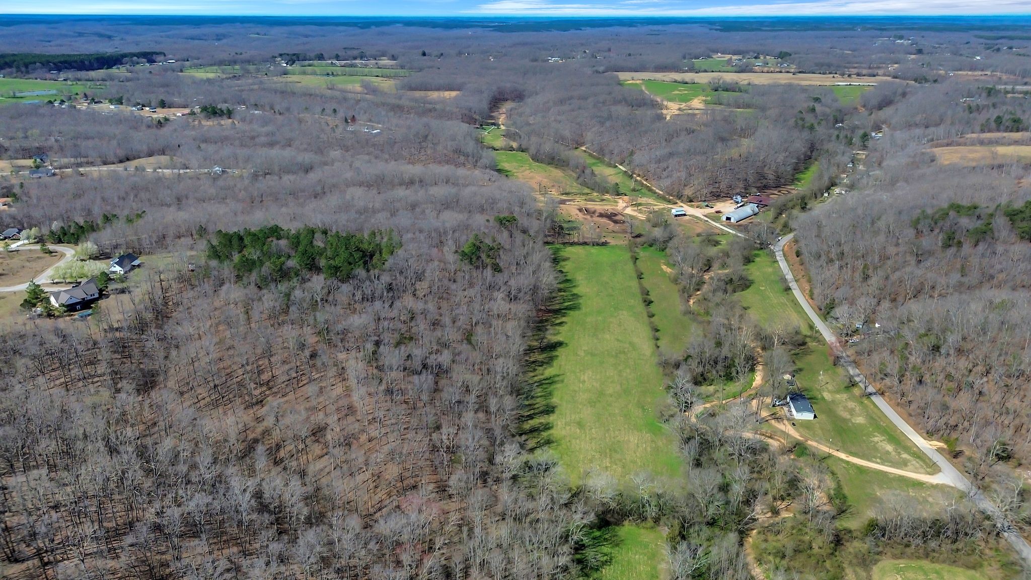 391 Wildcat Branch Road Hohenwald, TN 38462 - Photo 6 of 29 Gallery Image 6