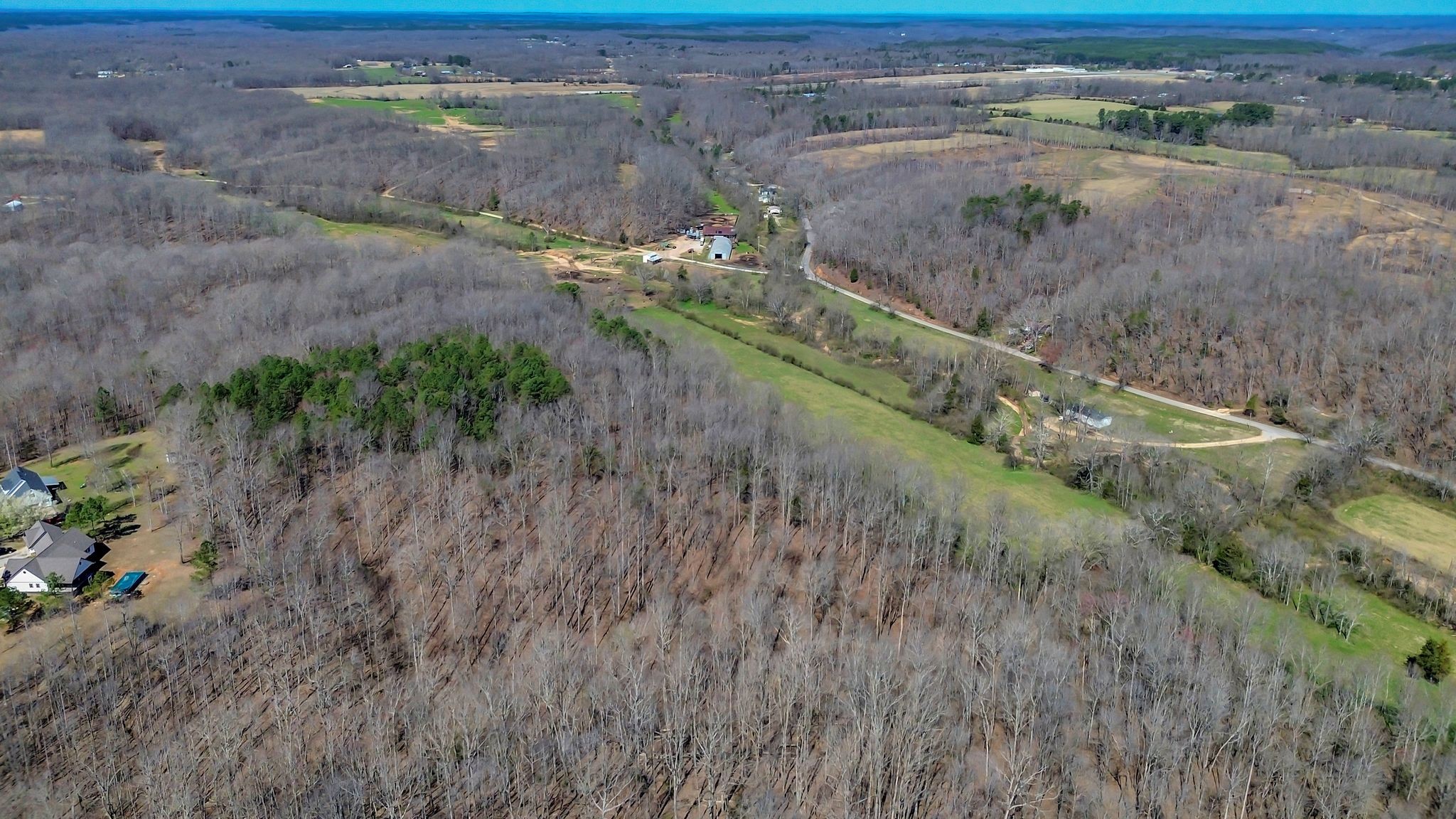391 Wildcat Branch Road Hohenwald, TN 38462 - Photo 7 of 29 Gallery Image 7
