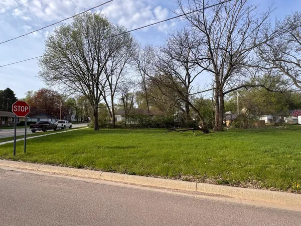 $5,000 | Tbd Emory Street, Tracy, MN 56175