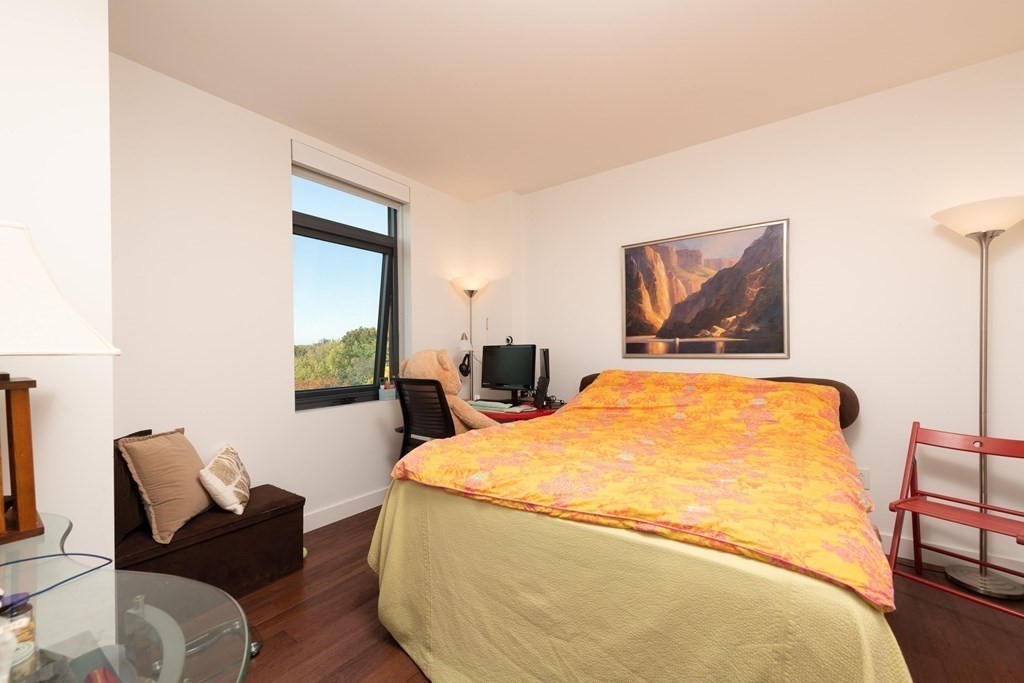 80 Fenwood Road, Unit 610 Boston, MA 02115 - Photo 5 of 18 Gallery Image 5