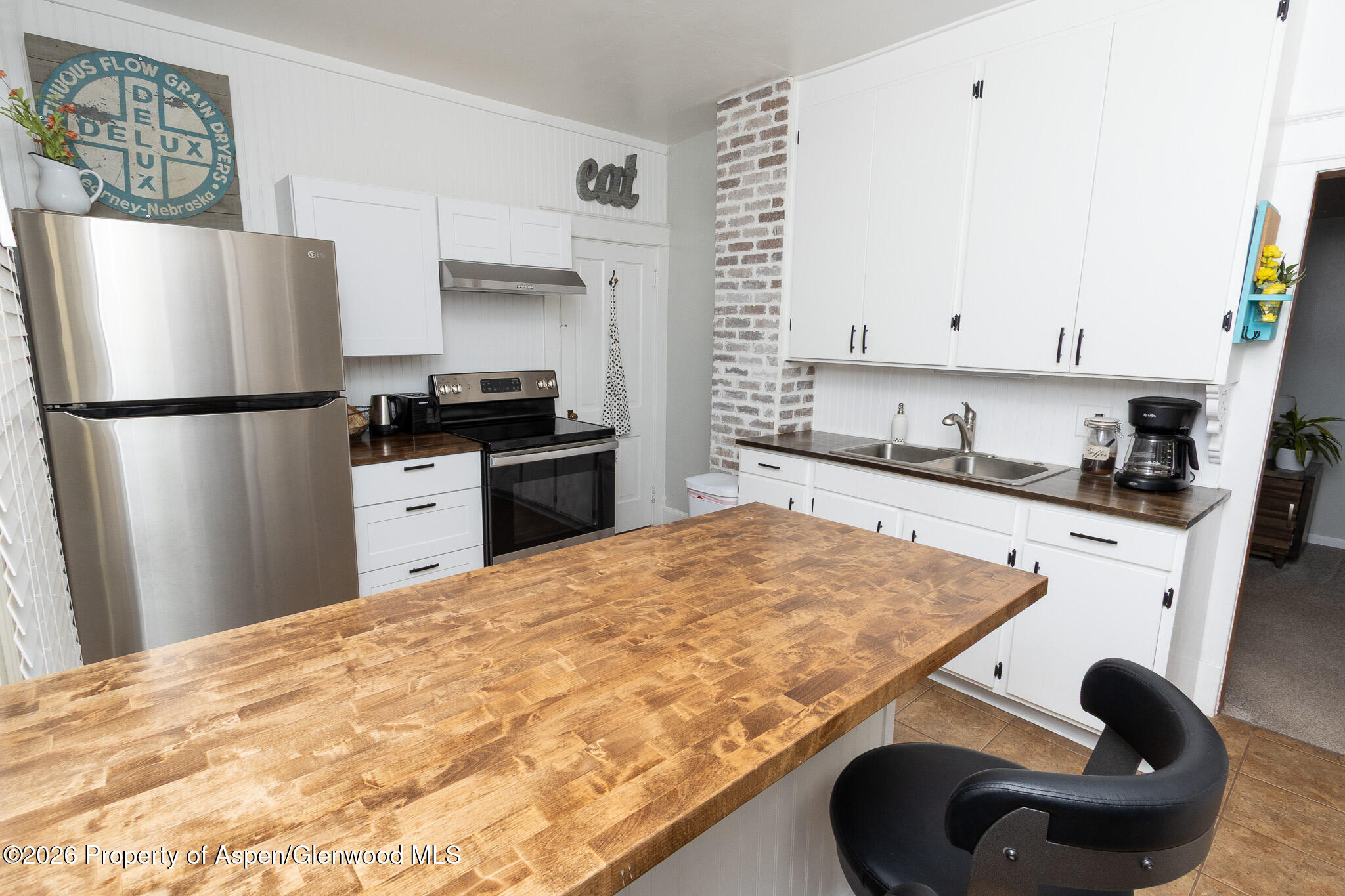 112 Main Street Meeker, CO 81641 - Photo 3 of 59 Kitchen
