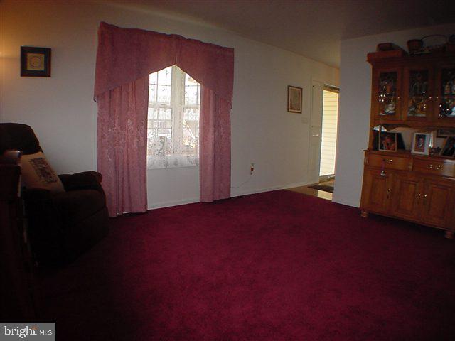 112 Robert Road Harrisburg, PA 17112 - Photo 3 of 10 Gallery Image 3