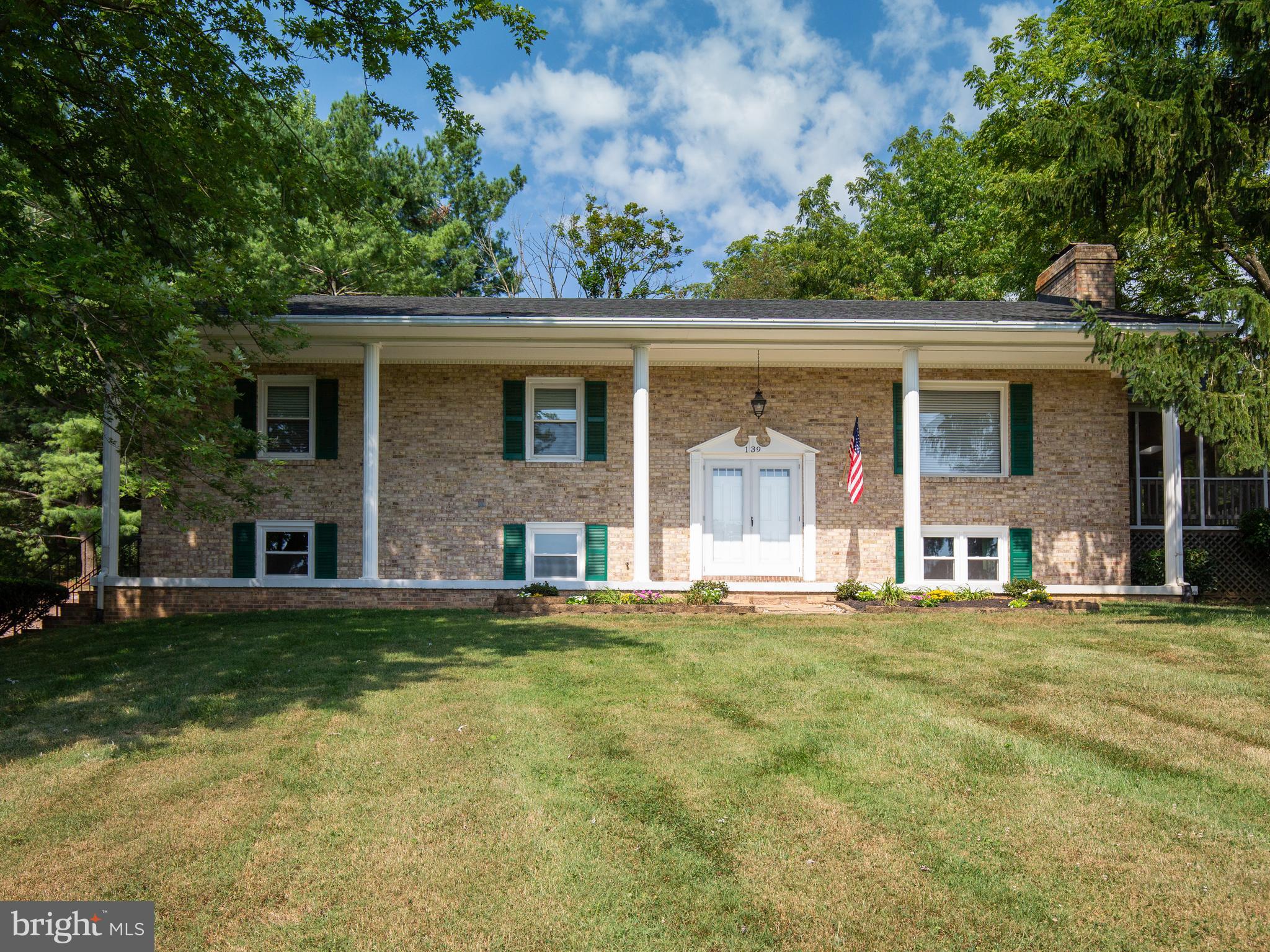 139 Stonebrook Road Winchester, VA 22602 - Photo 1 of 38 Gallery Image 1