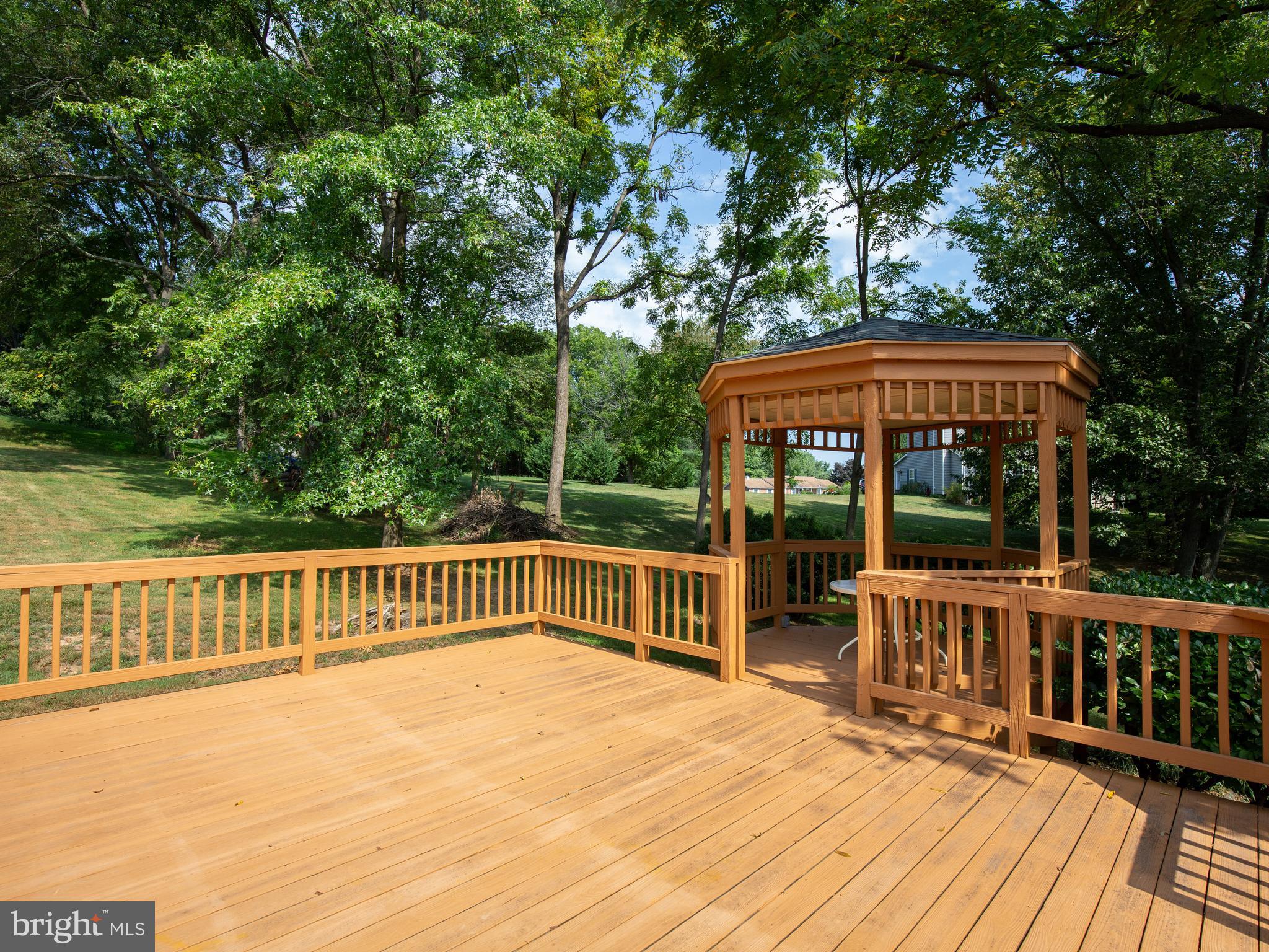 139 Stonebrook Road Winchester, VA 22602 - Photo 10 of 38 Gallery Image 10