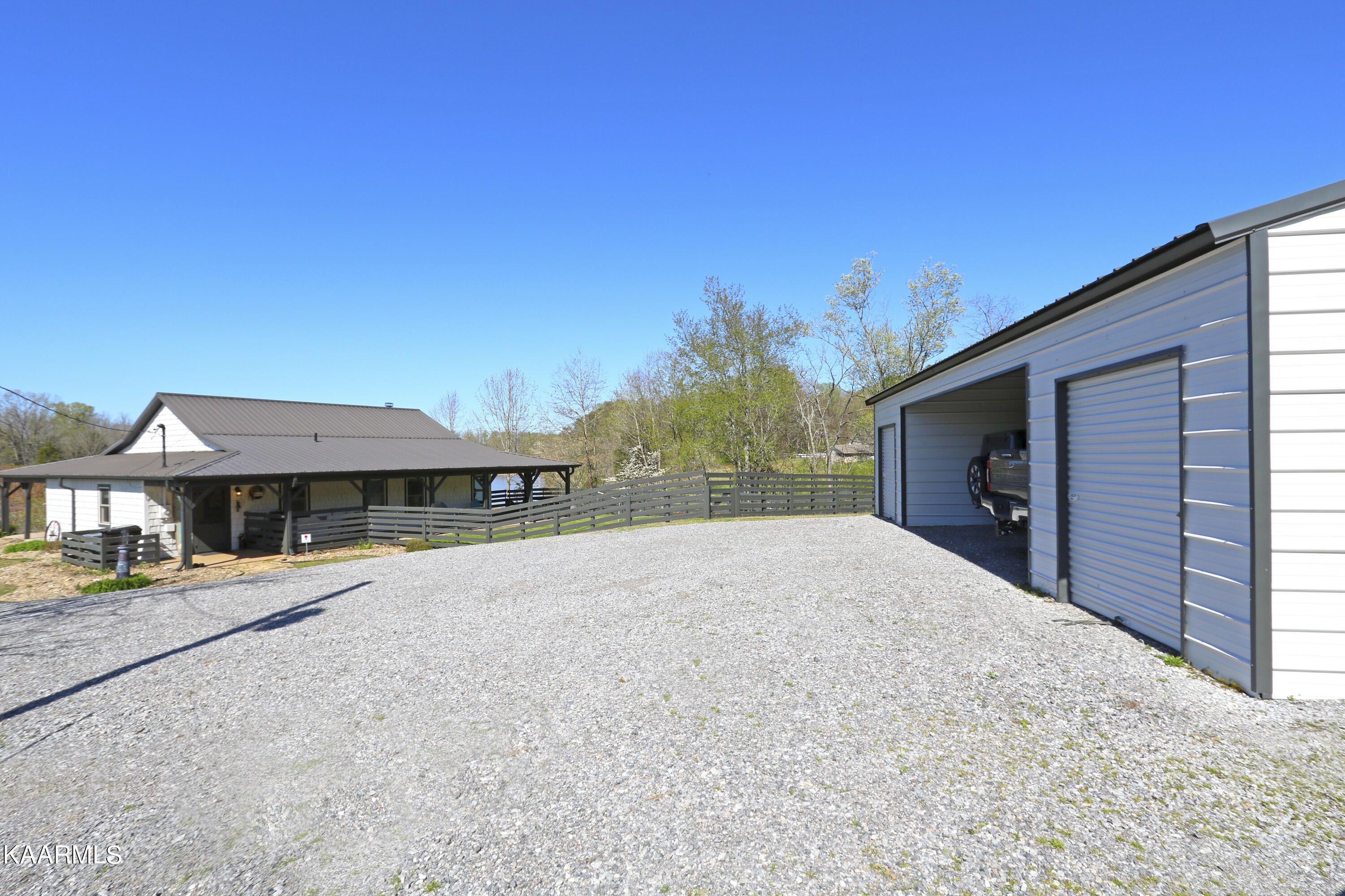 5771 Beals Chapel Road Lenoir City, TN 37772 - Photo 13 of 60 13_Garage View 2