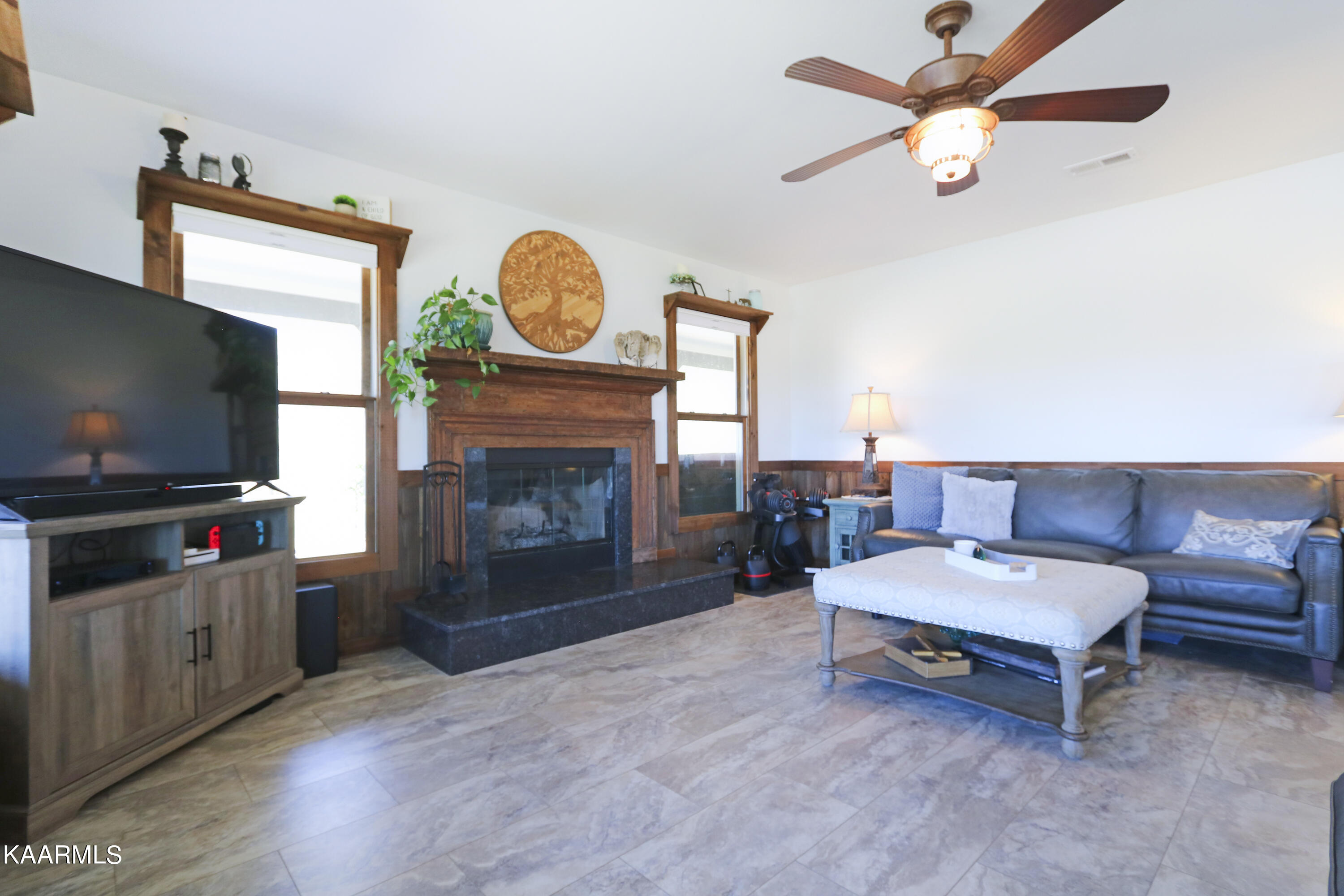 5771 Beals Chapel Road Lenoir City, TN 37772 - Photo 28 of 60 29_Living Room View 5