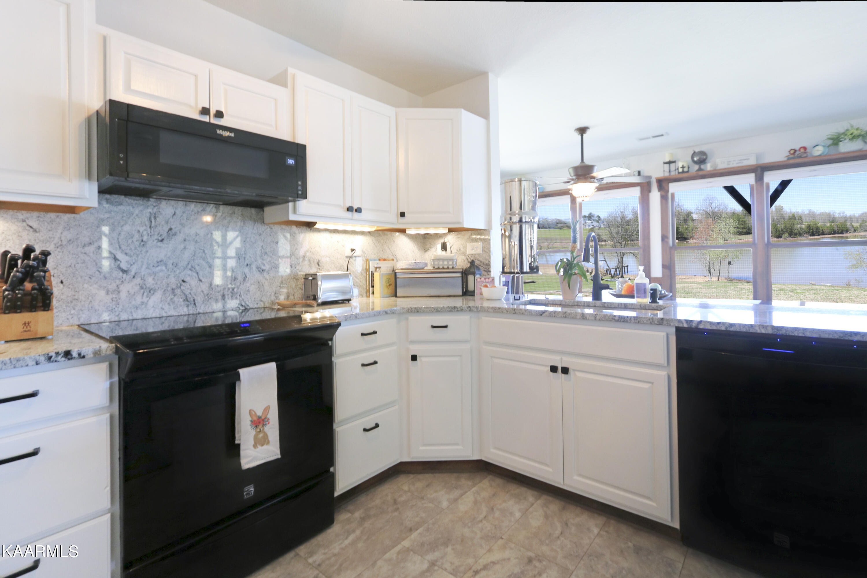 5771 Beals Chapel Road Lenoir City, TN 37772 - Photo 34 of 60 36_Kitchen V4