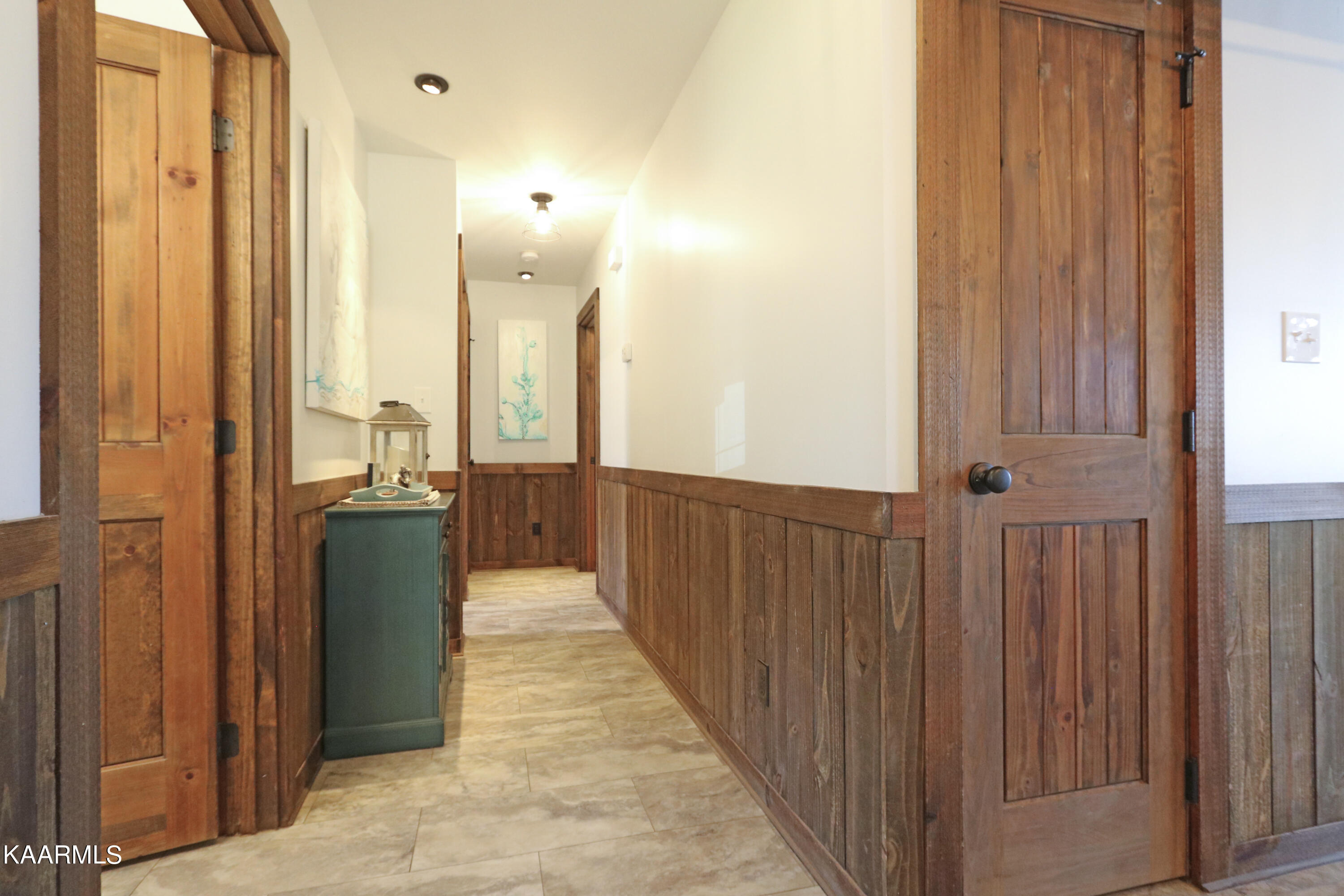 5771 Beals Chapel Road Lenoir City, TN 37772 - Photo 36 of 60 38_Hallway View 1