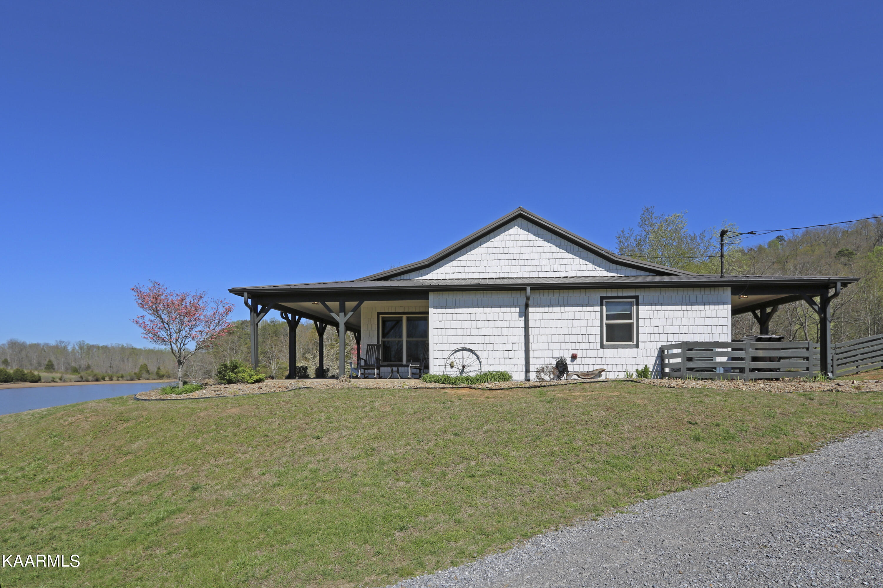 5771 Beals Chapel Road Lenoir City, TN 37772 - Photo 52 of 60 58_Side View of Home