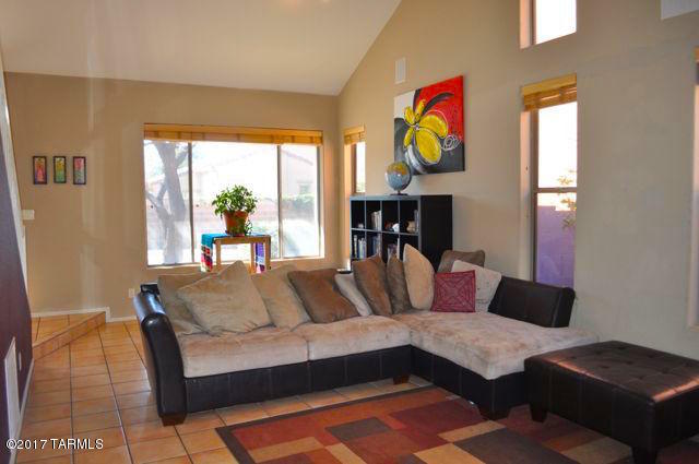 2901 East Racquet Court Tucson, AZ 85716 - Photo 3 of 22