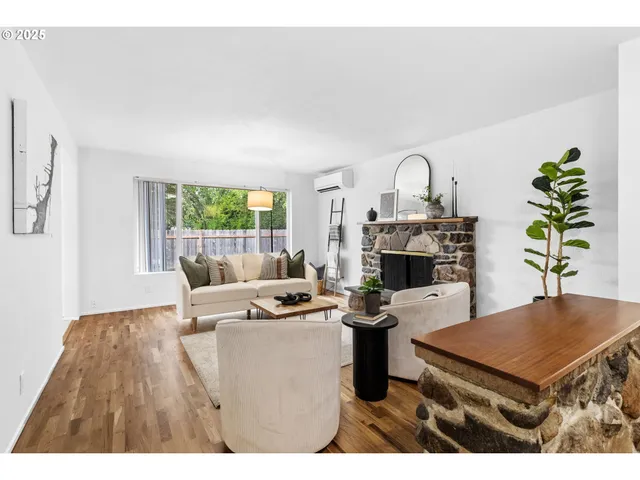 $449,000 | 2133 Jeppesen Acres Road, Eugene, OR 97401